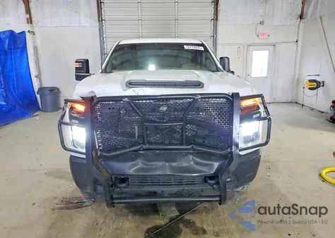 2021 Chevrolet Silverado K2500 Heavy Duty z USA, uszkodzony, nr VIN 1GC1YLE74MF137448